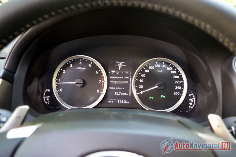 В комплектации F-sport приборная доска другая, на ней даже будет приборчик от суперкара LF-A