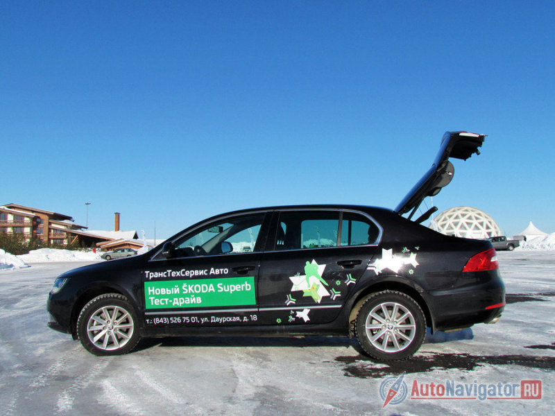 …или в сочетании со стеклом, как у лифтбэка.