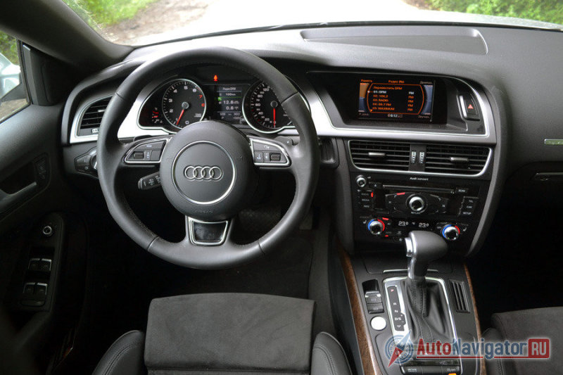 Салон по-немецки выверен и эргономичен