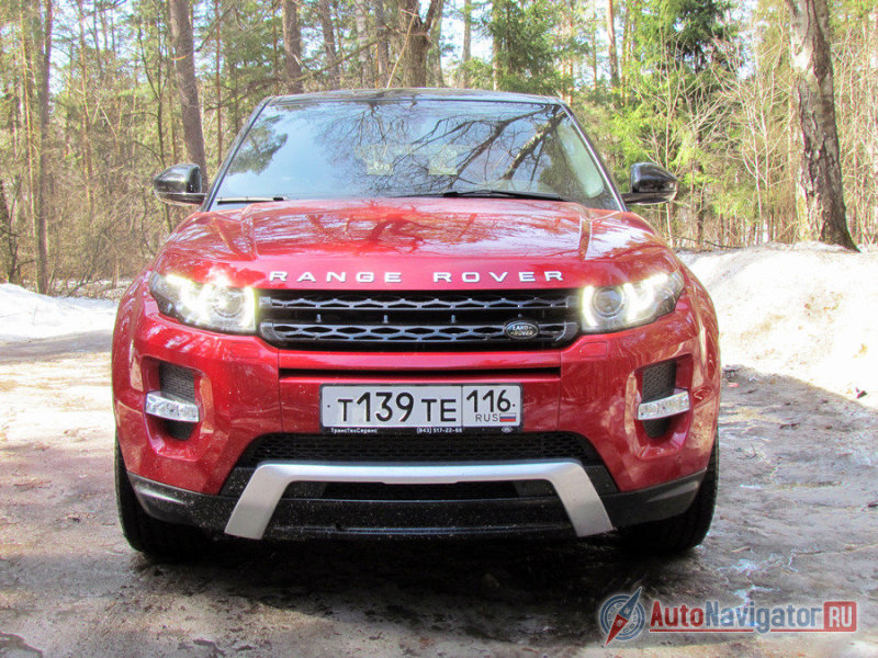 У нас на тесте - дизельный Range Rover Evoque 2.2 литра (190 л.с. и 420 Нм)