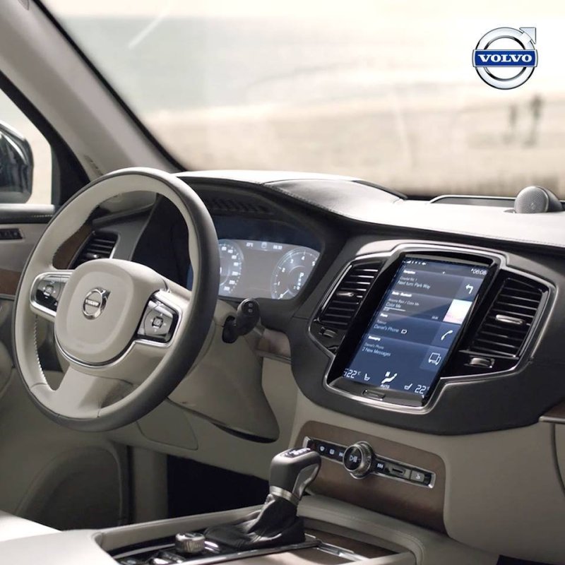 Интерьер Volvo XC90 II - официальное фото