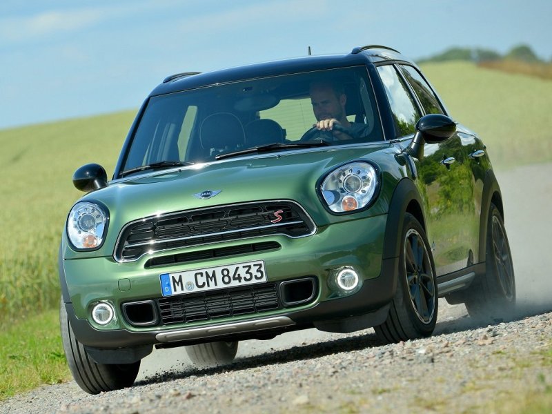 Mini Cooper Countryman 2014: Стильный селянин