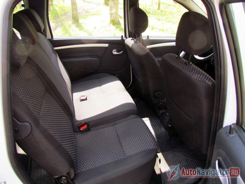 Второй ряд сидений