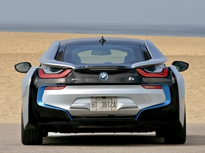 В корме проявляется максимальная футуристичность