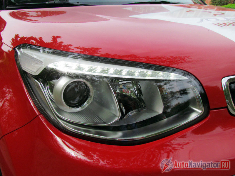 В самой дорогой комплектации доступны ксеноновые фары