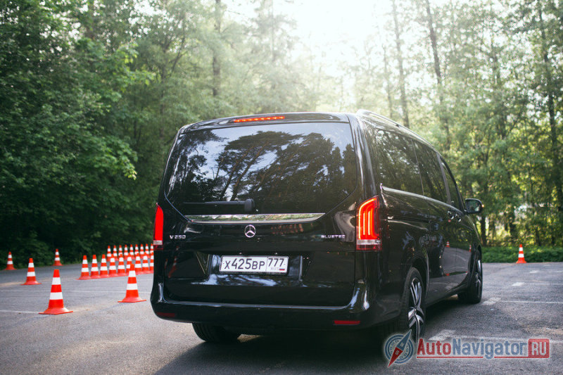 Размеры автомобиля существенные