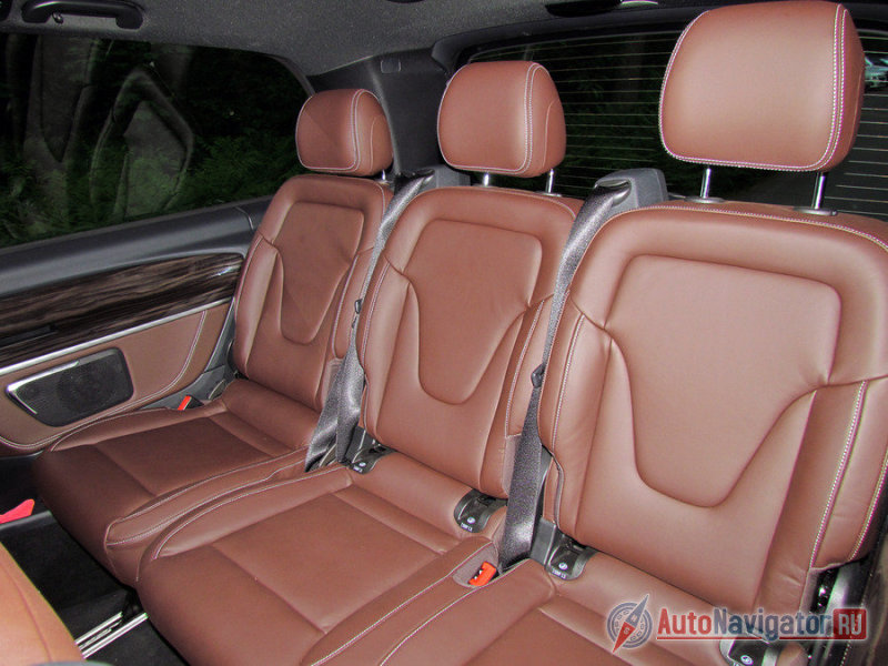 Третий ряд сидений