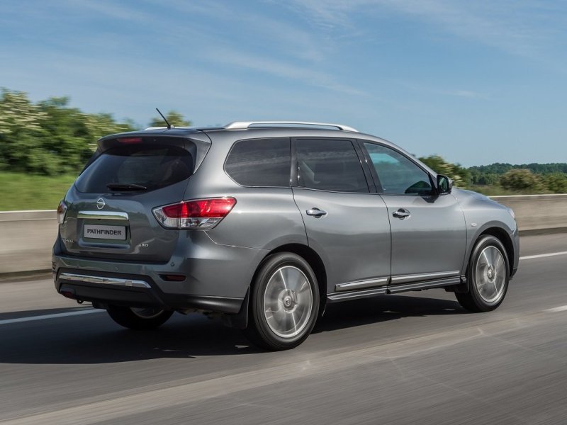 Корма и профиль выглядят довольно стильно