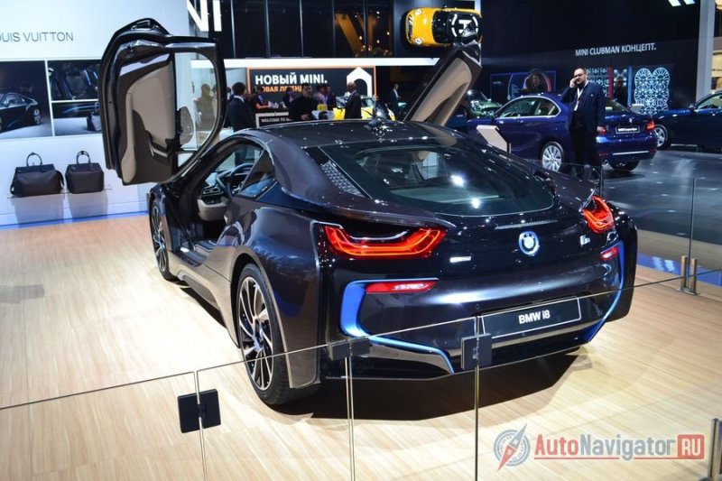 BMW i8