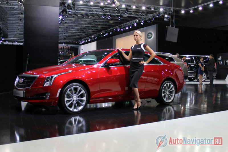 А вот Cadillac ATS coupe точно попадет к официальным дилерам бренда в нашей стране. Вслед за появлением четырехдверного ATS, нового поколения CTS, марка продолжает омолаживать портрет покупателей, предлагая им соответствующие модели