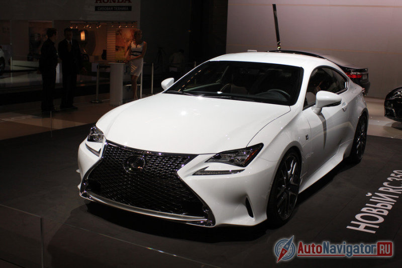 «Лексус» сорвал покрывала с двух премьер – купе Lexus RC и...