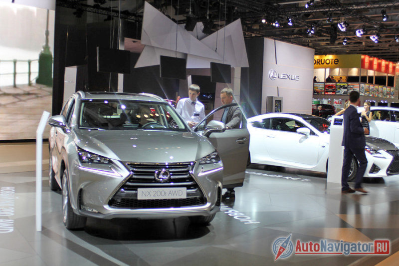 ... кроссовера Lexus NX