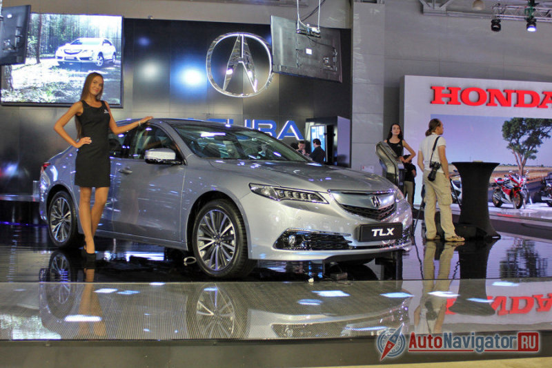 Acura TLX. За в общем-то обычным седаном скрываются любопытные агрегаты