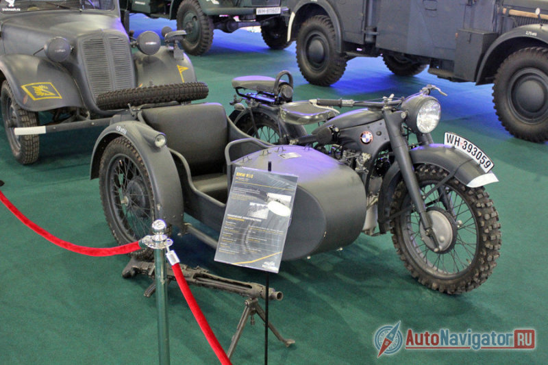 Мотоциклов, как и машин, много