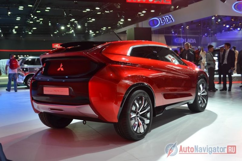 Mitsubishi XR-PHEV
