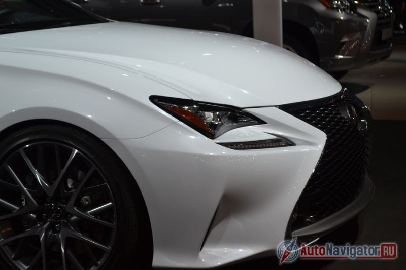 Lexus RC