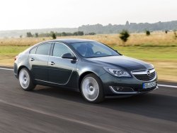 Opel Insignia BiTurbo — в России от 1 375 000 рублей