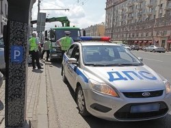 Платная парковка в пределах ТТК в Москве не будет повсеместной