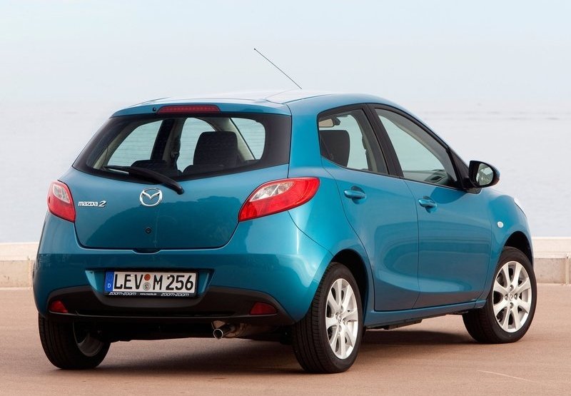 Mazda2: Городская малютка
