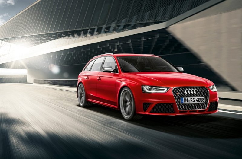 Audi RS4 Avant Quattro