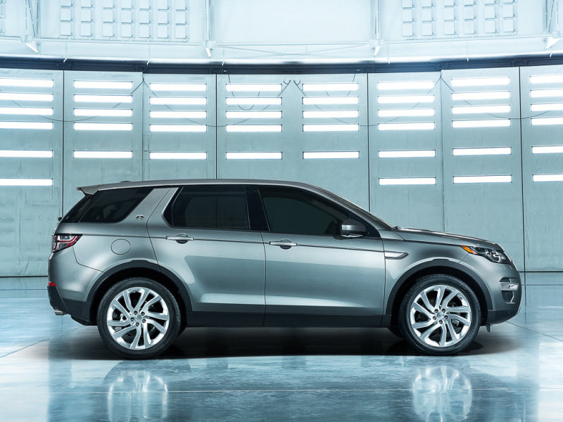 Профиль смотрится намного дороже и динамичнее, чем у предшественника