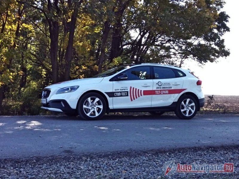 Volvo V40 Cross Country: Другой взгляд
