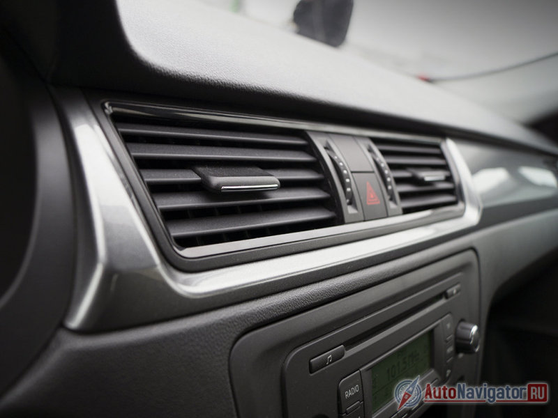 Претензий к калужской сборке за время теста не обнаружилось. Детали подогнаны как минимум не хуже, чем у конкурентов