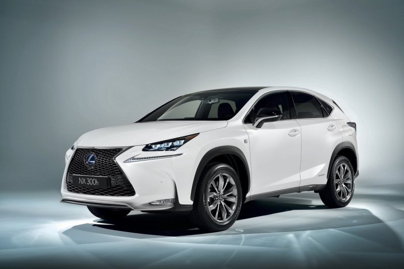 Lexus NX300h