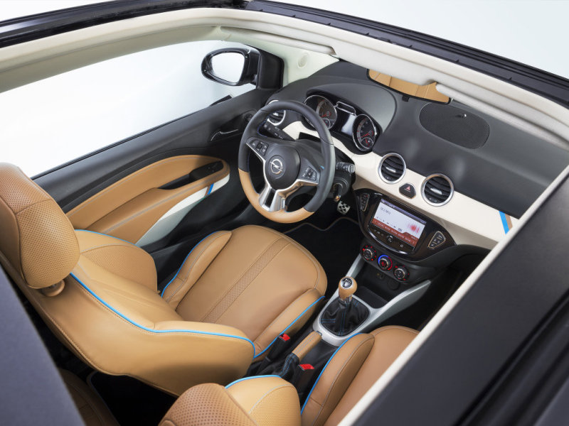 Adam Rocks можно заказать с таким же салоном, как и у одноименного прошлогоднего концепта