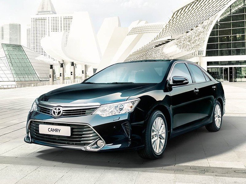 Toyota Camry New — в России от 998 000 рублей