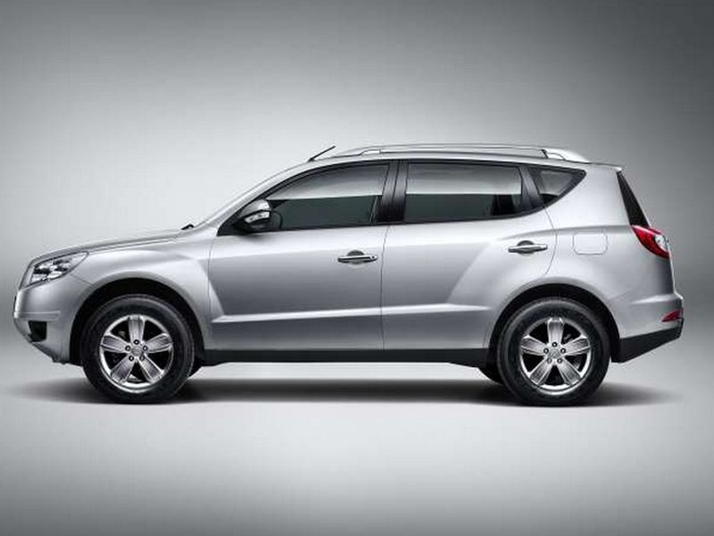 Geely Emgrand X7 с АКПП — в России от 719 900 рублей