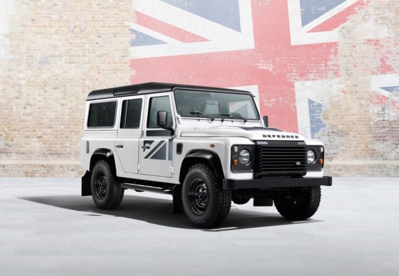 Land Rover Defender Union Flag