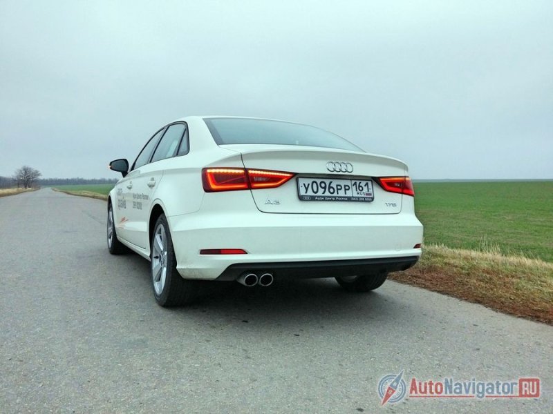 Думаю, что Audi A3 Sedan – хорошее средство передвижения для фанатов марки. Для всех остальных есть седаны попроще…