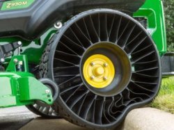 Компания Michelin открыла первый в мире завод по производству безвоздушных шин
