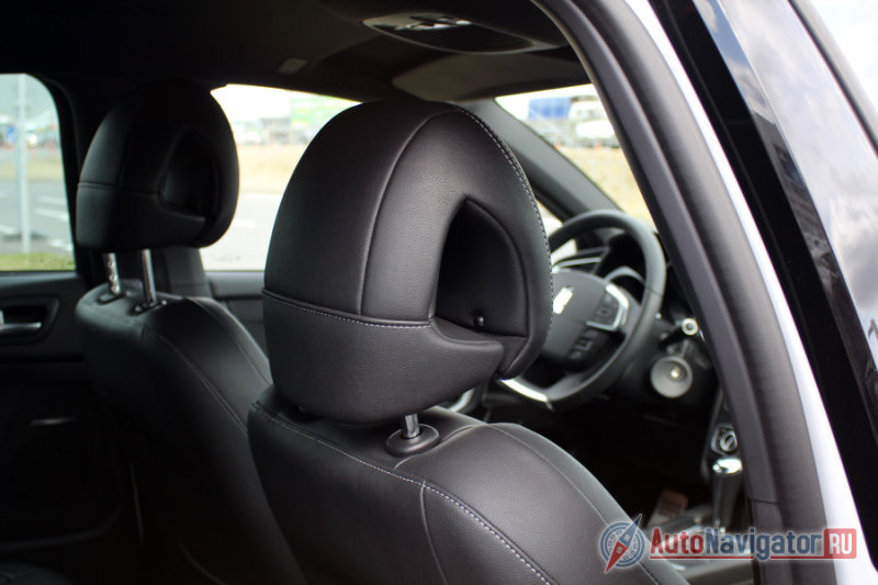 Форма у подголовников необычная 