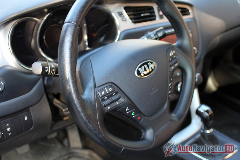 … слегка потертый руль