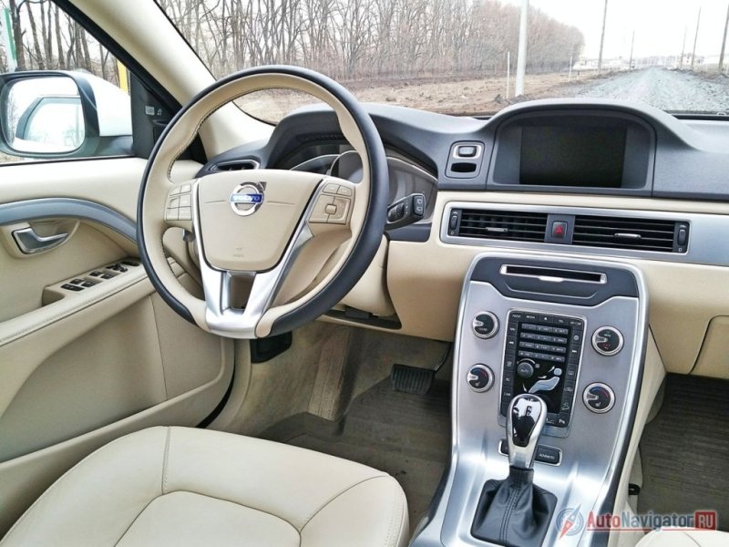 О стиле и эргономике можно ничего не говорить… Они типичны для «Вольво» и неподражаемы