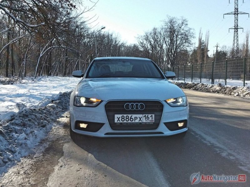 Обновленный седан Audi A4, чтобы не говорили злые языки, отличается от дорестайлингового