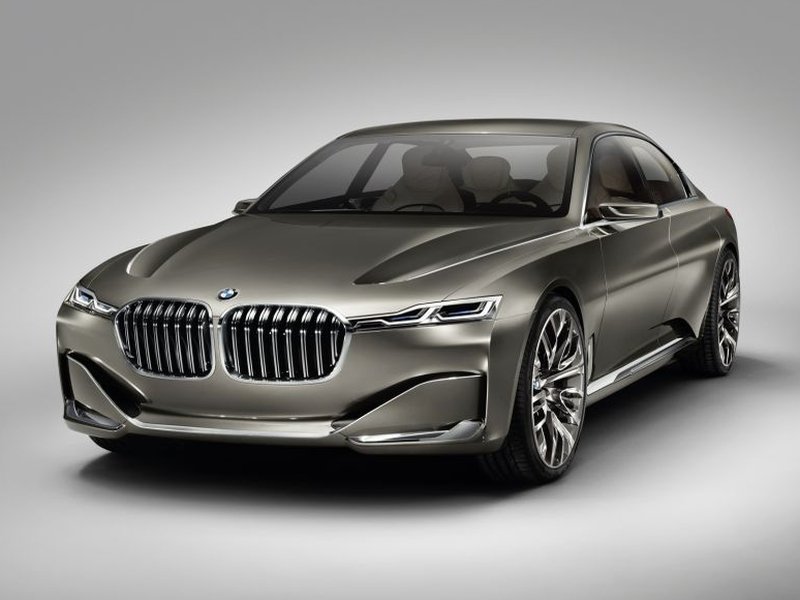 Новая «семерка» BMW получит высокотехнологичные опции