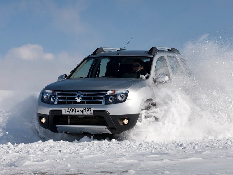 Россияне купили 200 000 внедорожников Renault Duster