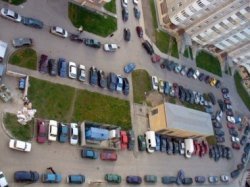 Парковка во дворах столицы останется бесплатной