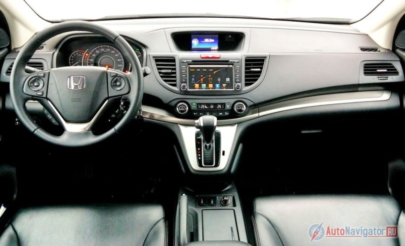 Салон CR-V уютен и удобен, как любимый диван