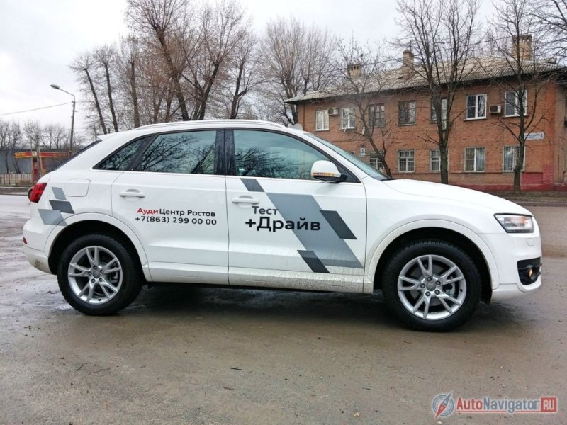 Белый цвет машине к лицу