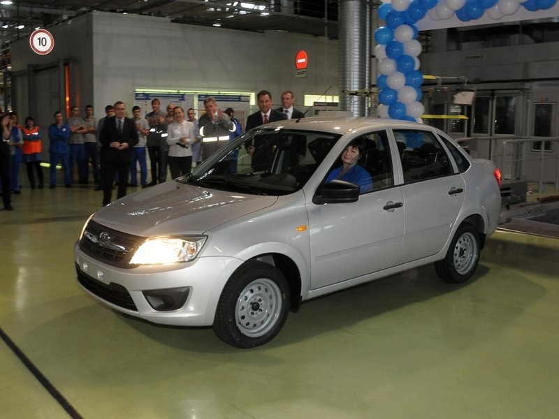 Стартовало производство Lada Granta с автоматизированной КПП