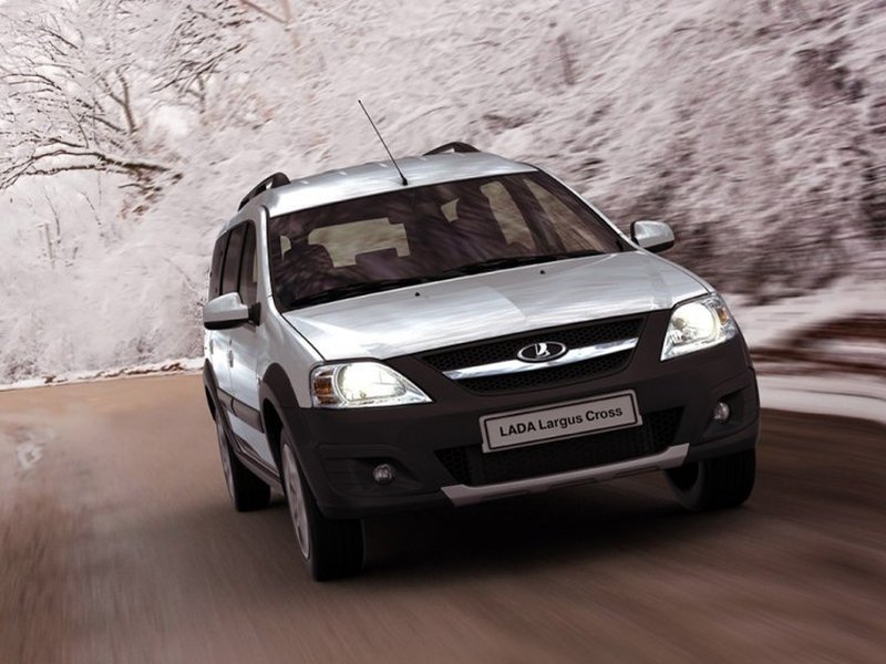 Продажи Lada Largus Cross стартуют в феврале 2015 года