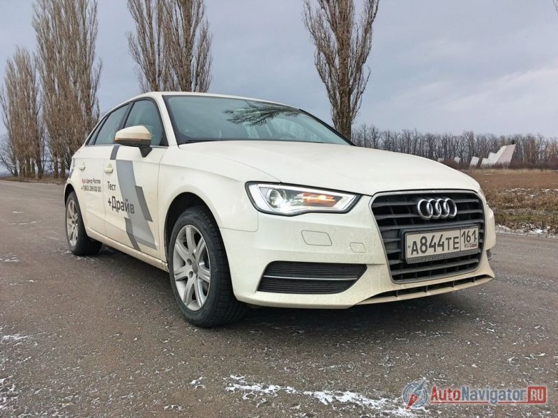 «Пятидверка» может похвастаться компактными габаритами (4310х1785х1425мм) и 16.5-сантиметровым дорожным просветом.