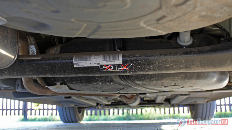 В конструкции задней подвески – балка