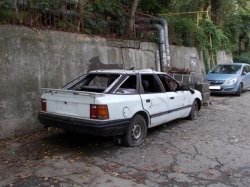 В Москве вступили в силу новые правила утилизации брошенных машин
