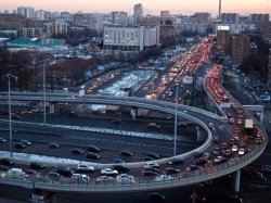 Транспортная ситуация в Москве в ближайшие дни осложнится