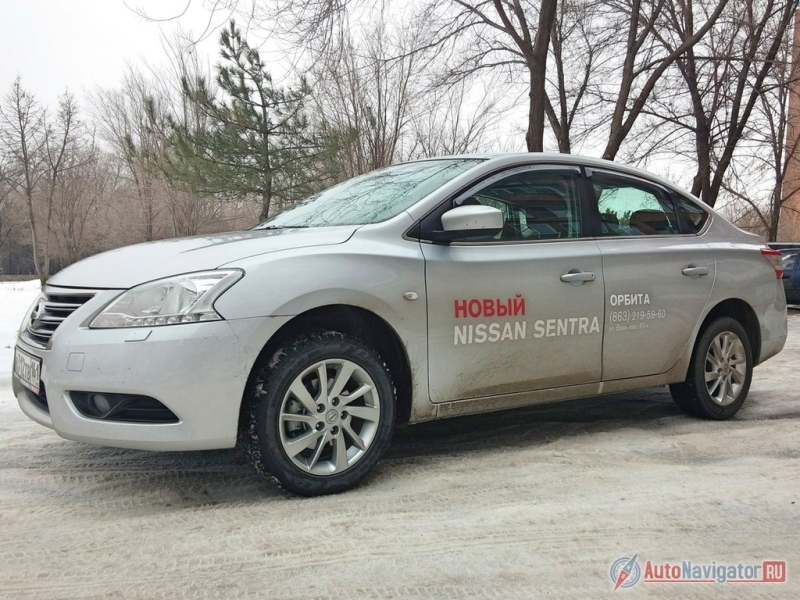 Седан может похвастаться неплохой аэродинамикой — при езде по чумазым дорогам его кузов очень долго остается довольно чистым